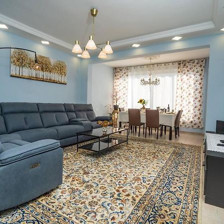 Windows On Netanya Luxury Penthouse Downtown Apartment Exterior foto